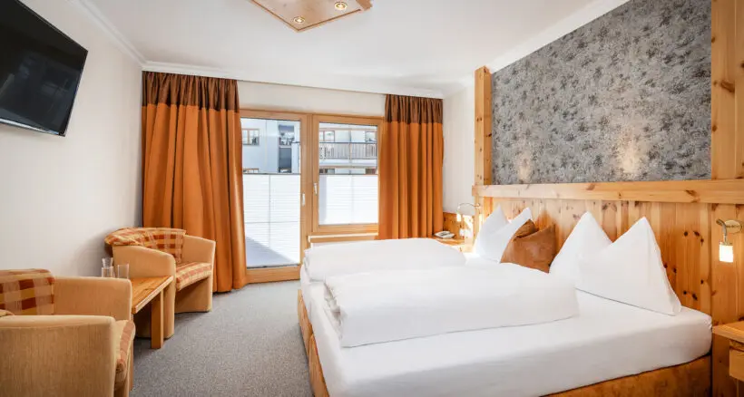 Doppelzimmer mit Balkon, Zimmer in Obertauern, Haus Tyrol | Hotel Garni ***