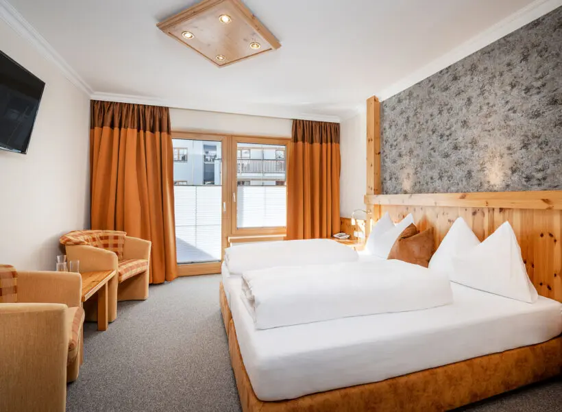 Doppelzimmer mit Balkon, Zimmer in Obertauern, Haus Tyrol | Hotel Garni ***