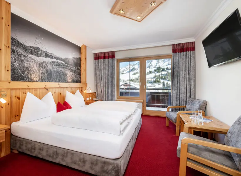 Doppelzimmer mit Balkon, Zimmer in Obertauern, Haus Tyrol | Hotel Garni ***