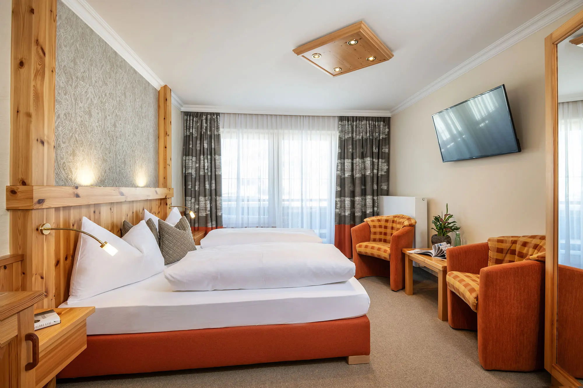Doppelzimmer mit Balkon, Zimmer in Obertauern, Haus Tyrol | Hotel Garni ***