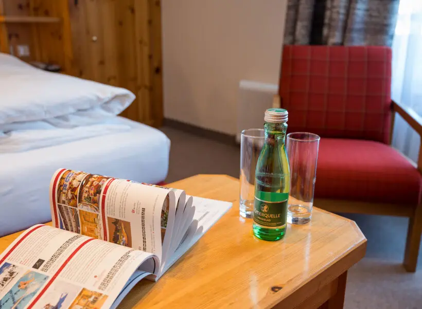 Dreibettzimmer mit Balkon, Zimmer in Obertauern, Hotel Tyrol