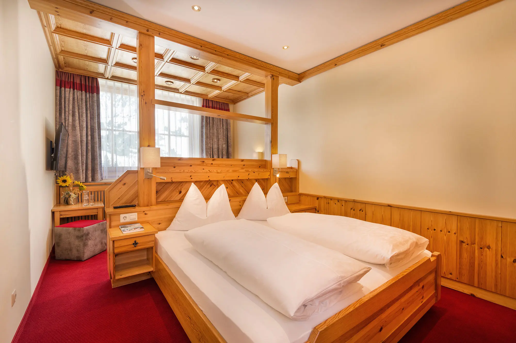 Dreibettzimmer ohne Balkon, Zimmer in Obertauern, Hotel Tyrol