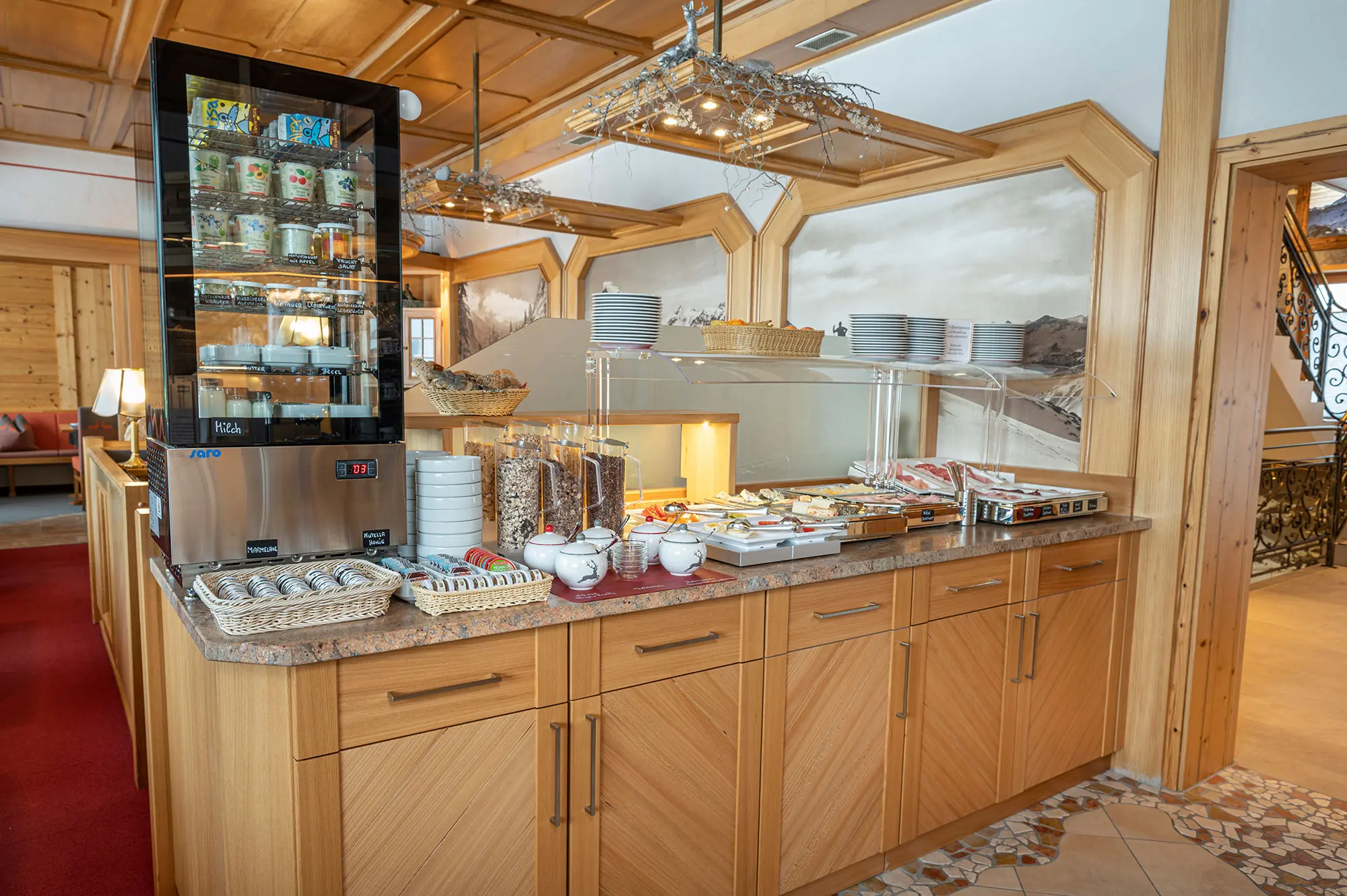 Zimmer mit Frühstück, Frühstücksbuffet im Hotel Tyrol in Obertauern