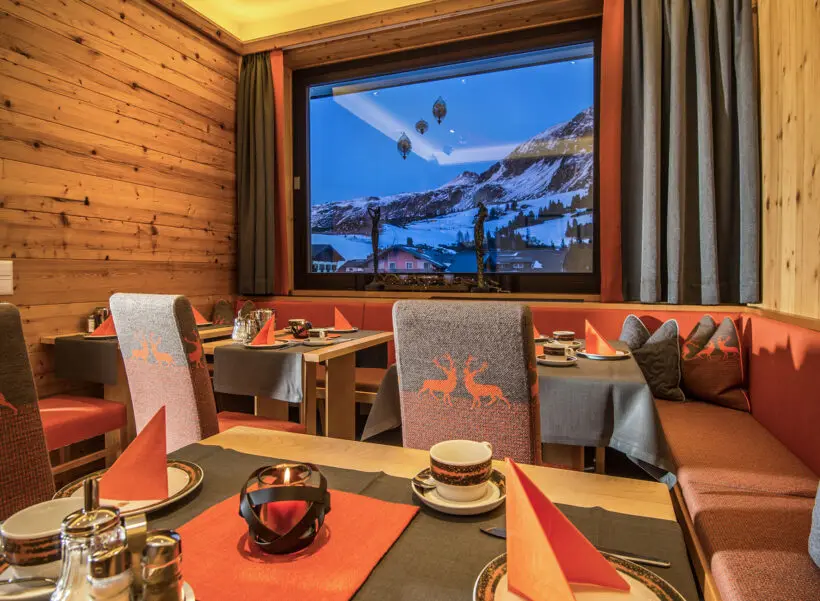 Zimmer mit Frühstück, Frühstücksbuffet im Haus Tyrol | Hotel Garni *** in Obertauern