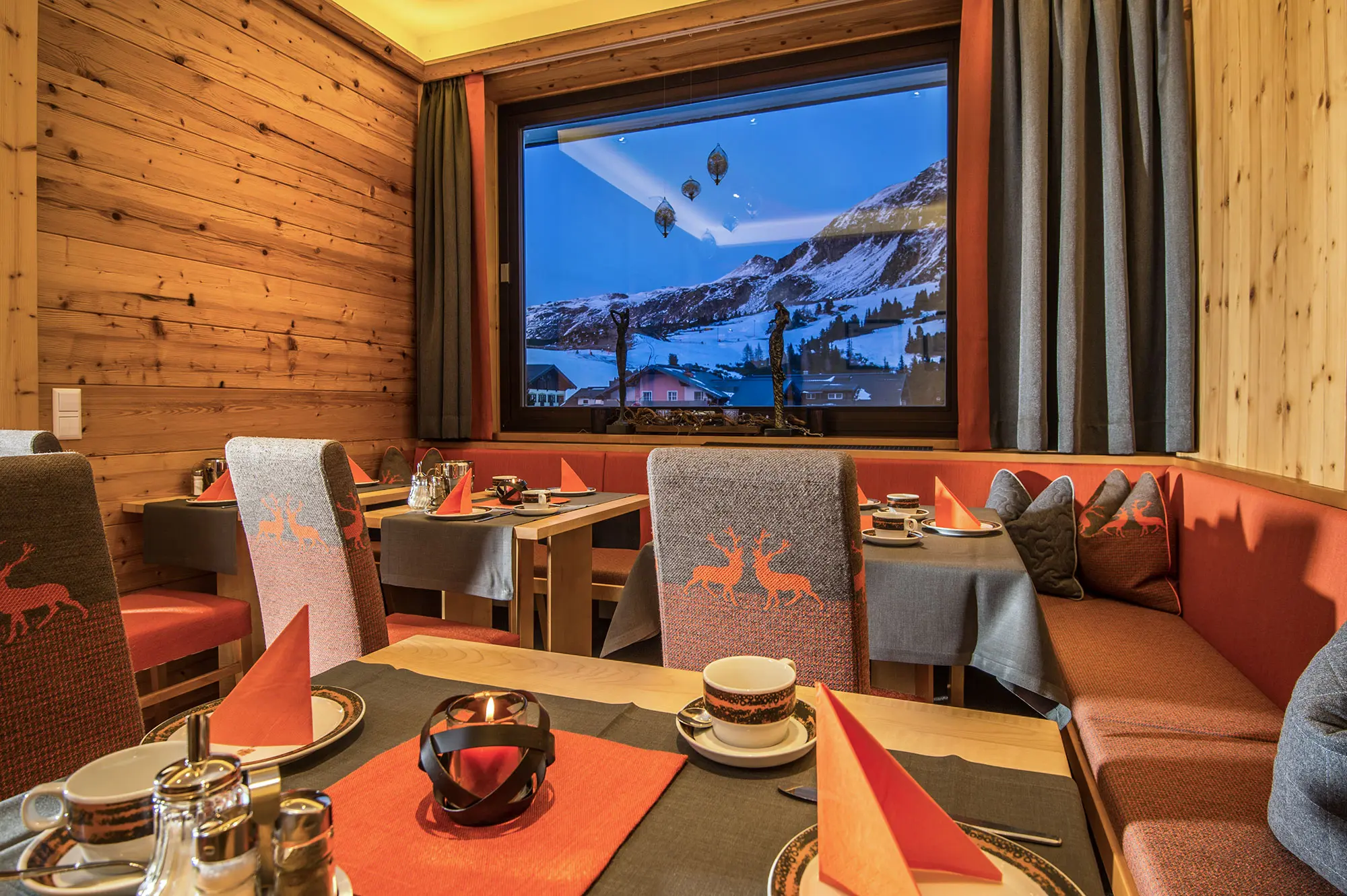 Zimmer mit Frühstück, Frühstücksbuffet im Haus Tyrol | Hotel Garni *** in Obertauern