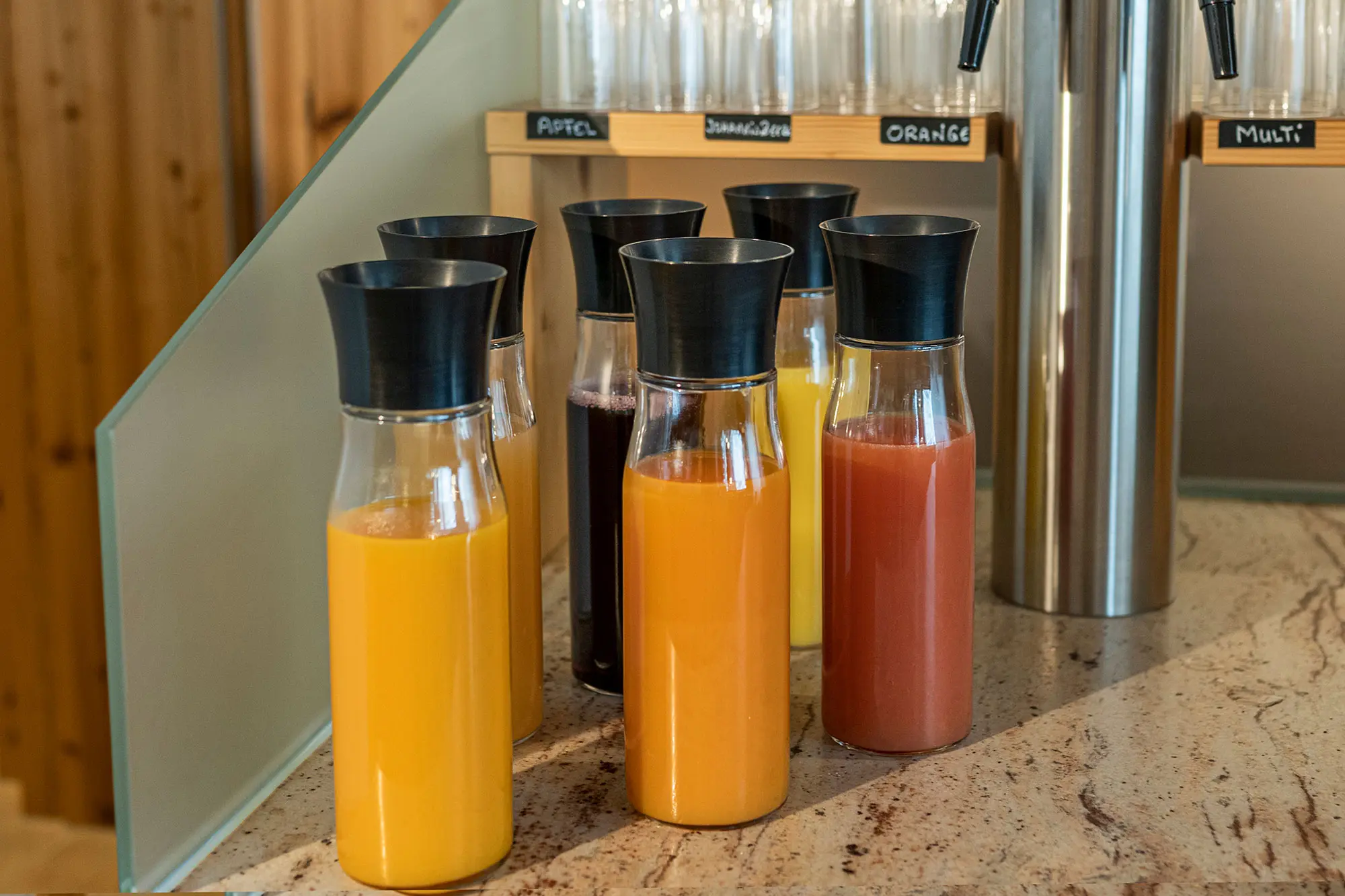 Zimmer mit Frühstück, Frühstücksbuffet im Hotel Tyrol in Obertauern