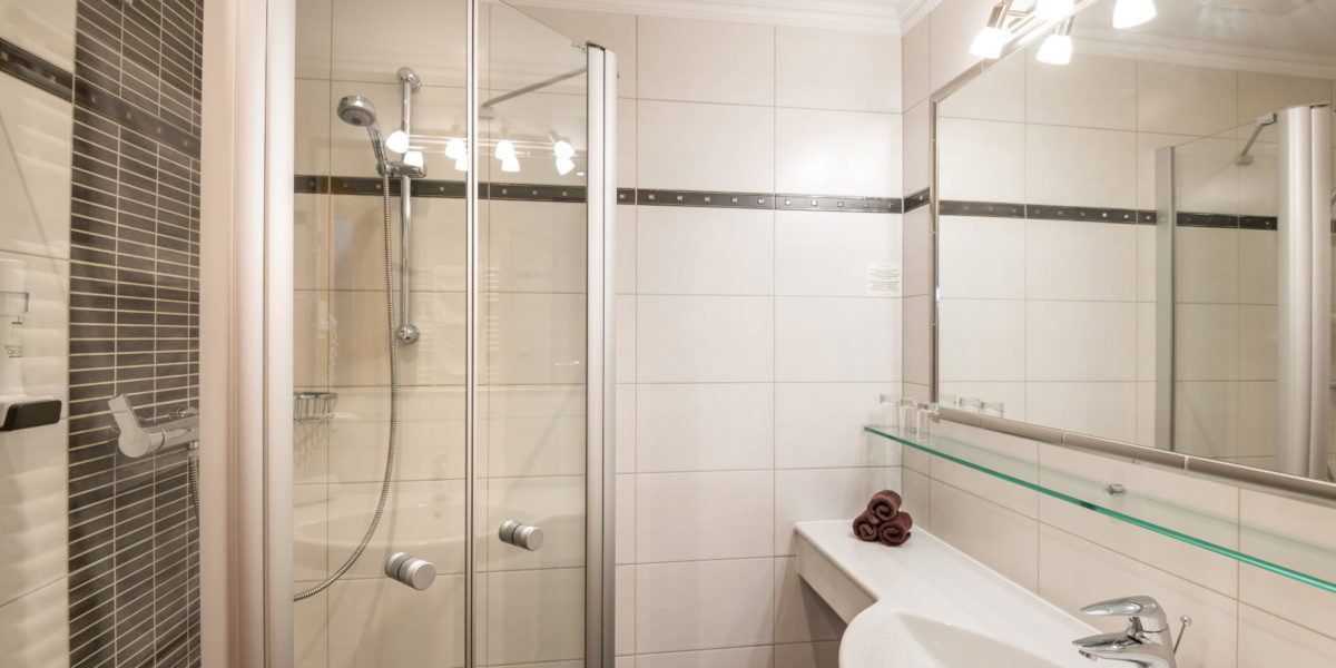 Dreibettzimmer in Obertauern, Hotel Garni Haus Tyrol