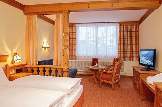 Vierbettzimmer in Obertauern, 3 Sterne Hotel Tyrol, Salzburg